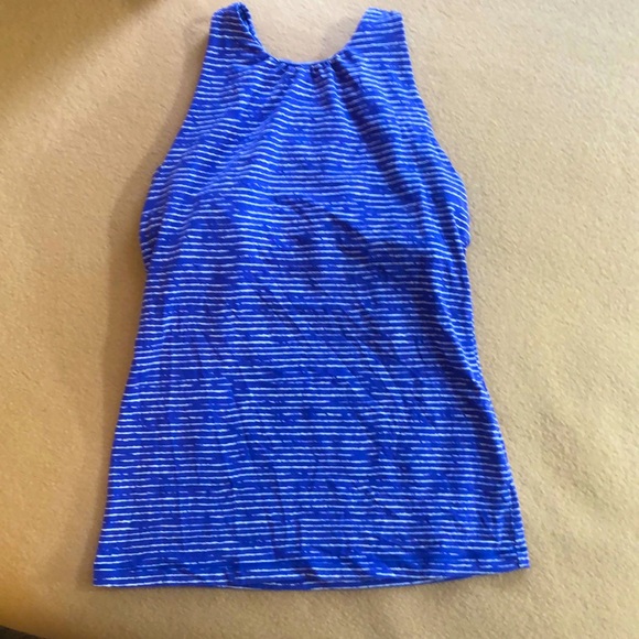 Lucy Athletic Halter - Picture 1 of 3